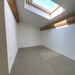 Création fenêtre de toit sous combles