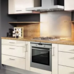 Cuisine linéaire en I - Maison des Travaux Taverny