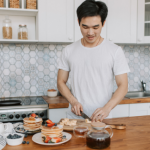 Rénovation de cuisine à Val d’Europe : plans de travail ajustables et hauteur idéale du plan de travail