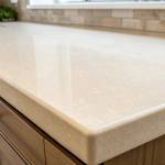 Plan de travail cuisine en Corian coloris beige