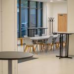 La cantine d'entreprise est un lieu de convivialité et de détente.