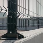 Pose de clôture et de portail à Vaires-sur-Marne : sécuriser et valoriser son extérieur