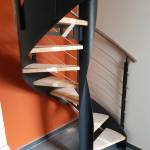 Escalier colimaçon bois et acier