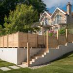 Clôtures sur terrain en pente à Deauville